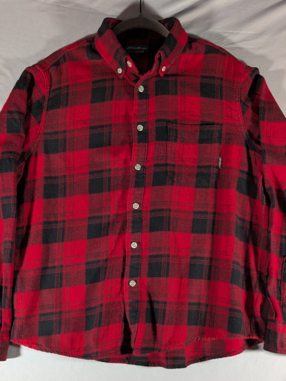 Eddie Bauer Red Black Buffalo Plaid Flannel Shirt Mens Large Great for Holidays